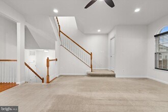 25771 Double Bridle Terrace in Aldie, VA - Building Photo - Building Photo