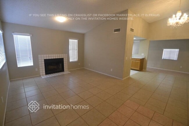 6839 W Gardenia Ave in Glendale, AZ - Foto de edificio - Building Photo
