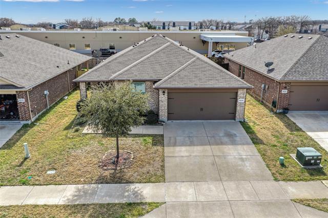 8228 Windsor Forest Dr in Fort Worth, TX - Building Photo - Building Photo
