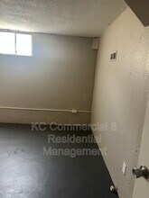 5040 N Topping Ave in Kansas City, MO - Building Photo - Building Photo