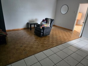 1325 Drew St in Clearwater, FL - Foto de edificio - Building Photo