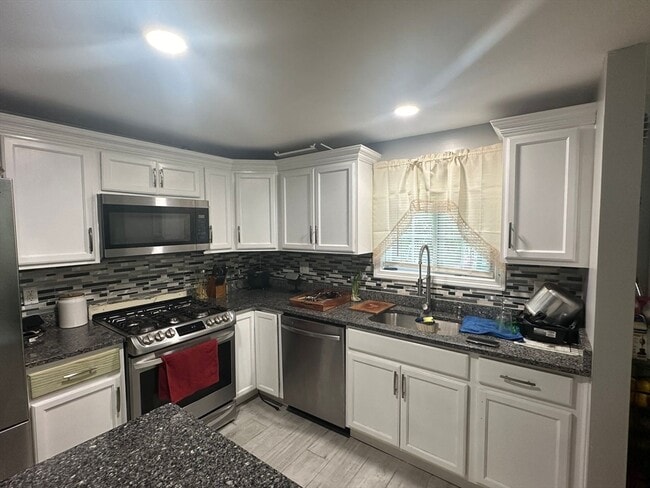 property at 185B Park St