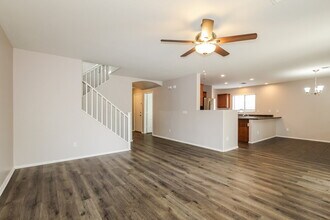 3035 S 85th Dr in Tolleson, AZ - Foto de edificio - Building Photo