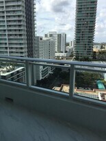 1080 Brickell Ave, Unit 1405 in Miami, FL - Building Photo