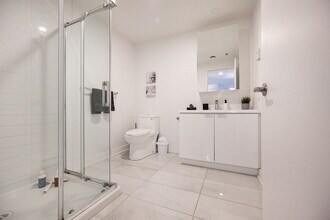 1475 Rue St-Hubert in Montréal, QC - Building Photo - Building Photo