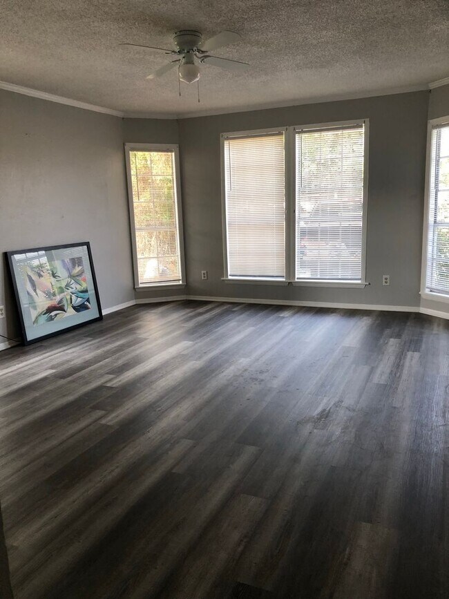 1147 Cornwell Ave in Shreveport, LA - Building Photo - Building Photo