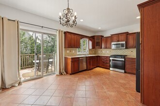 285 Knox Ave in Cliffside Park, NJ - Building Photo - Building Photo