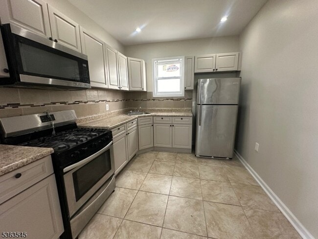 195 N 11th St in Newark, NJ - Building Photo - Building Photo
