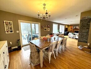 1118 Trapelo Rd in Waltham, MA - Building Photo - Building Photo