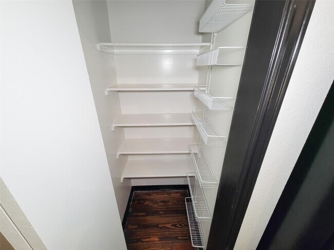 property at 1904 Davis St