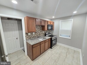 100 Chestnut St in Dundalk, MD - Building Photo - Building Photo