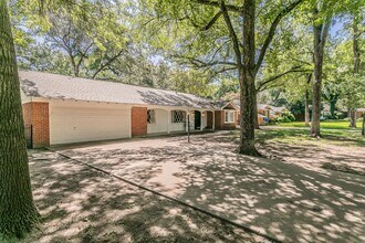 3215 Spanish Oak Dr in Fort Worth, TX - Building Photo - Building Photo