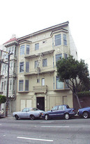 677 Oak St Apartments