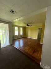 517 Lakewood Rd in Pensacola, FL - Building Photo - Building Photo