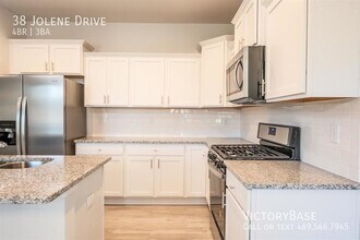 38 Jolene Dr in Beaufort, SC - Building Photo - Building Photo