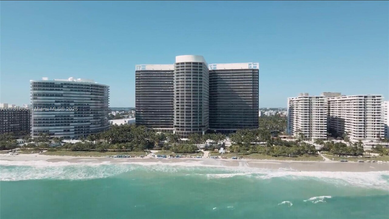 9705 Collins Ave in Bal Harbour, FL - Building Photo