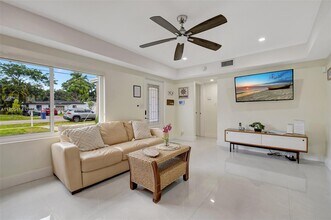 1100 SW 20th St in Fort Lauderdale, FL - Building Photo - Building Photo