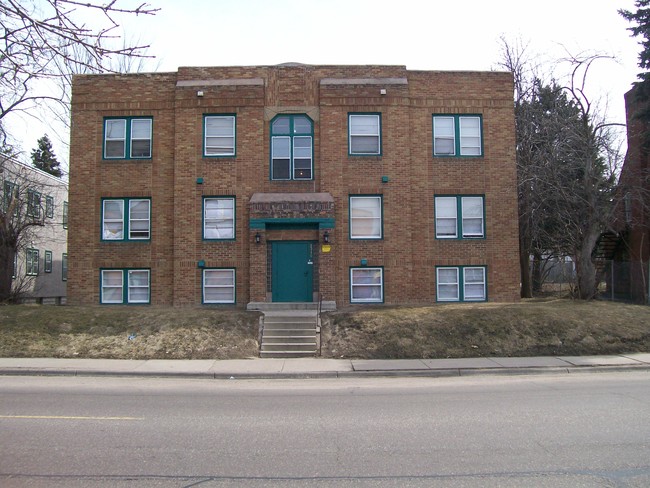 3310 Penn Ave N in Minneapolis, MN - Building Photo - Building Photo