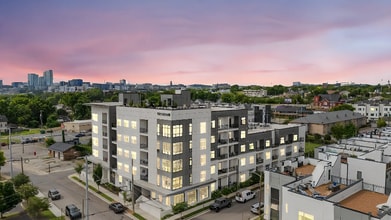 997 Scovel St in Nashville, TN - Building Photo - Building Photo