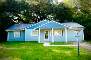 4108 Ridgedale Rd in Mobile, AL - Building Photo