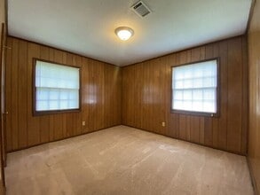 1007 Sunnyside Dr in Cayce, SC - Building Photo - Building Photo