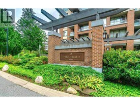 4888 Brentwood Dr in Burnaby, BC - Building Photo