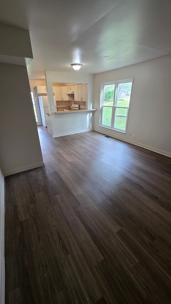 property at 2636 Wingate Ct