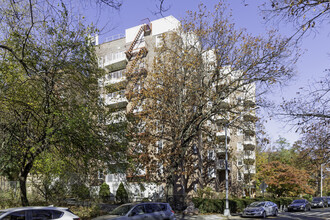 Fountain Gardens in Bronx, NY - Building Photo - Building Photo