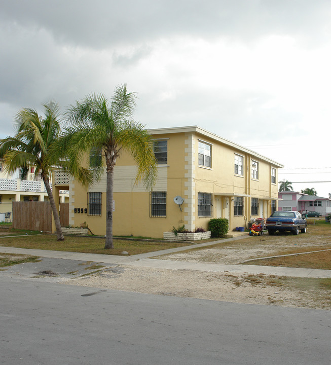 1469 NW 2nd Ave in Homestead, FL - Building Photo