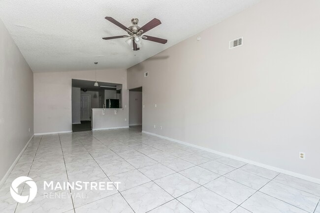 1656 Parakeet Ct in Melbourne, FL - Foto de edificio - Building Photo