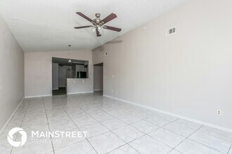 1656 Parakeet Ct in Melbourne, FL - Foto de edificio - Building Photo