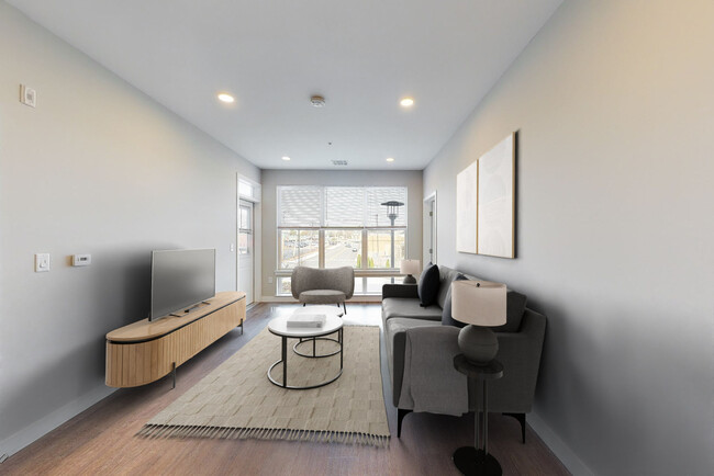 155 Lenox St-Unit -FL3-ID1712A in Norwood, MA - Building Photo - Building Photo
