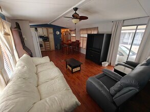 1002 51st Avenue Plaza W in Bradenton, FL - Building Photo - Building Photo