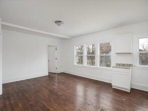 8955 Otsego St, Unit OS in Detroit, MI - Building Photo - Building Photo