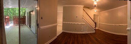 469 Summerwalk Cir in Chapel Hill, NC - Foto de edificio - Building Photo