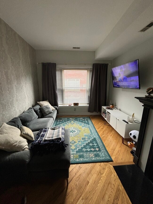 4632 N Racine Ave, Unit 3 in Chicago, IL - Foto de edificio - Building Photo