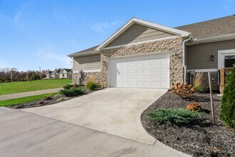 15813 Riley St in Overland Park, KS - Building Photo - Building Photo