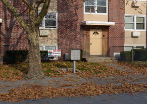 20-25 Margaret St in Pawtucket, RI - Foto de edificio - Building Photo