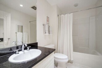 1 Huntington Ave in Boston, MA - Building Photo - Building Photo