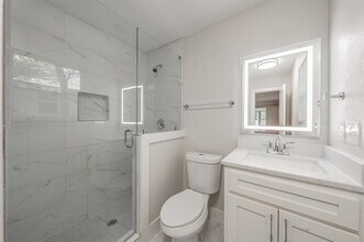 916 S Rosemont Ave in Dallas, TX - Building Photo - Building Photo
