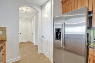 200 NE 2nd Ave in Delray Beach, FL - Foto de edificio - Building Photo