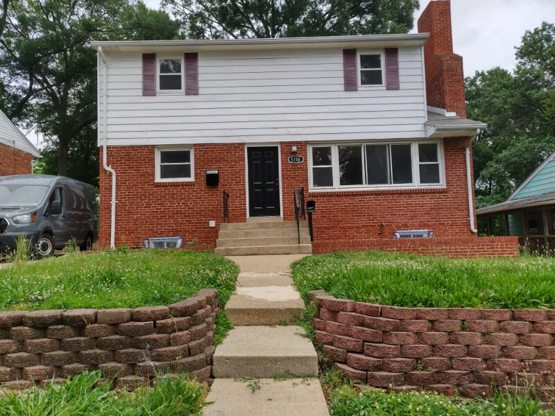 5116 Kenesaw St in College Park, MD - Building Photo