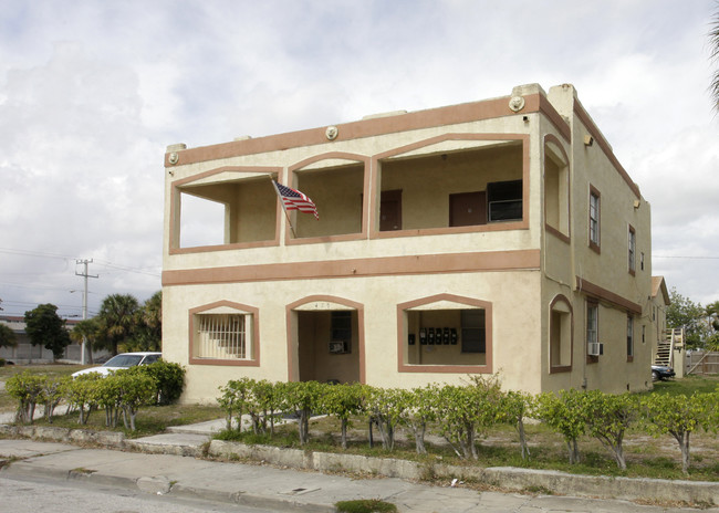 429 13th St in West Palm Beach, FL - Building Photo - Building Photo