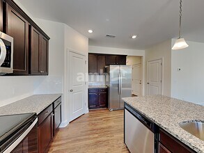 3016 Esquire Dr in Murfreesboro, TN - Building Photo - Building Photo