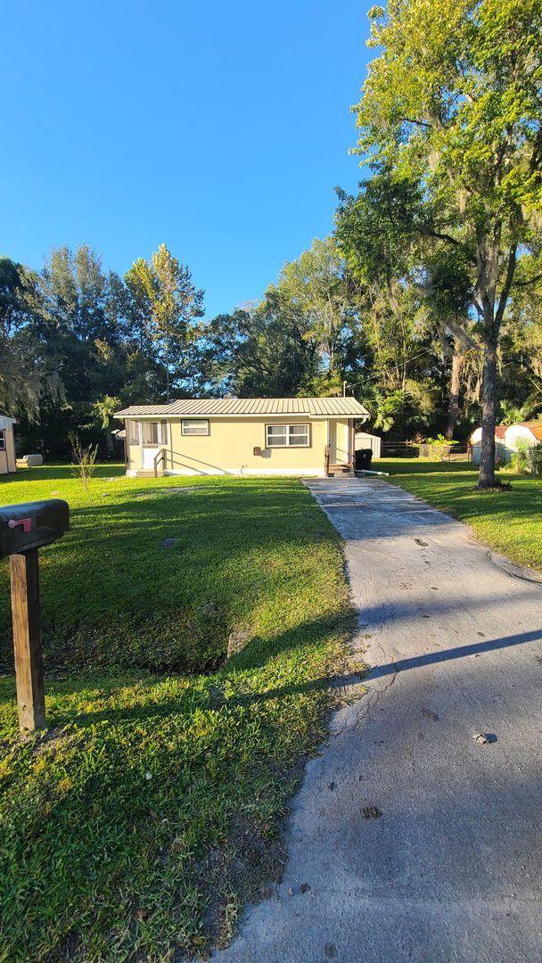 property at 1203 Larry St