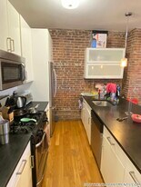 656 Massachusetts Ave, Unit 5 in Boston, MA - Building Photo