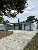 6820 Scott St in Hollywood, FL - Building Photo