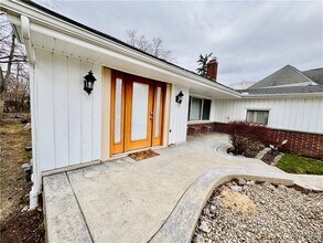 82 North Dr in Buffalo, NY - Building Photo - Building Photo
