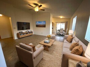 8872 E Apple Tree Dr in Tucson, AZ - Building Photo - Building Photo