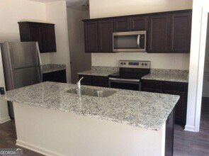 7288 Emma Ct in Douglasville, GA - Building Photo - Building Photo